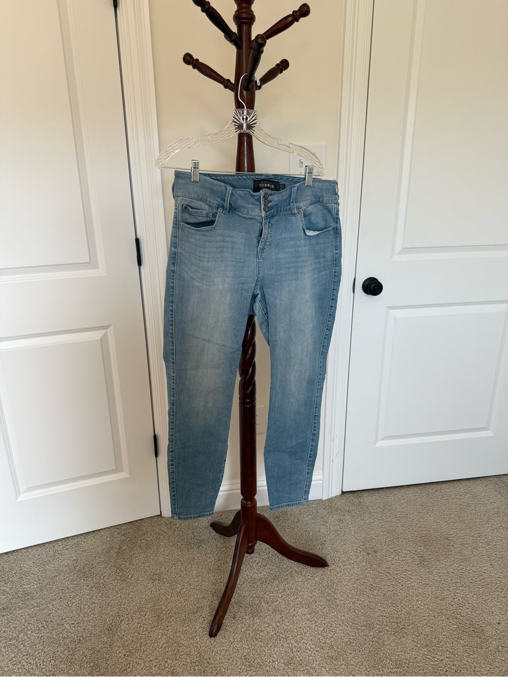 torrid Light Blue Stretch Skinny Jeans